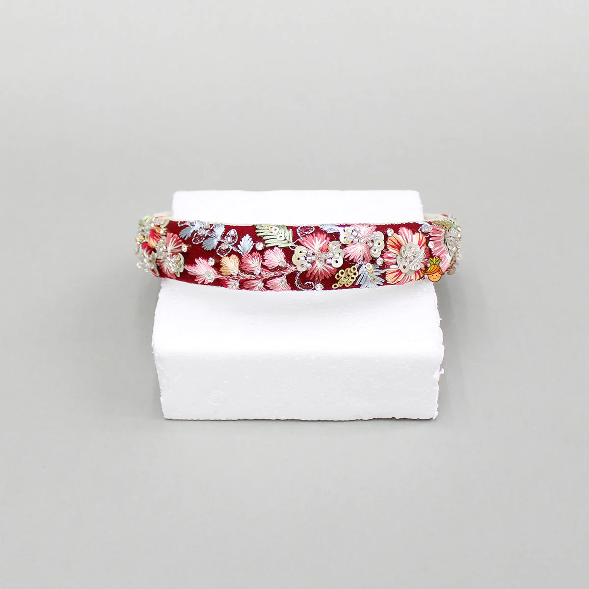 Thread And Cutdana Embroidered Hairband - Image 2
