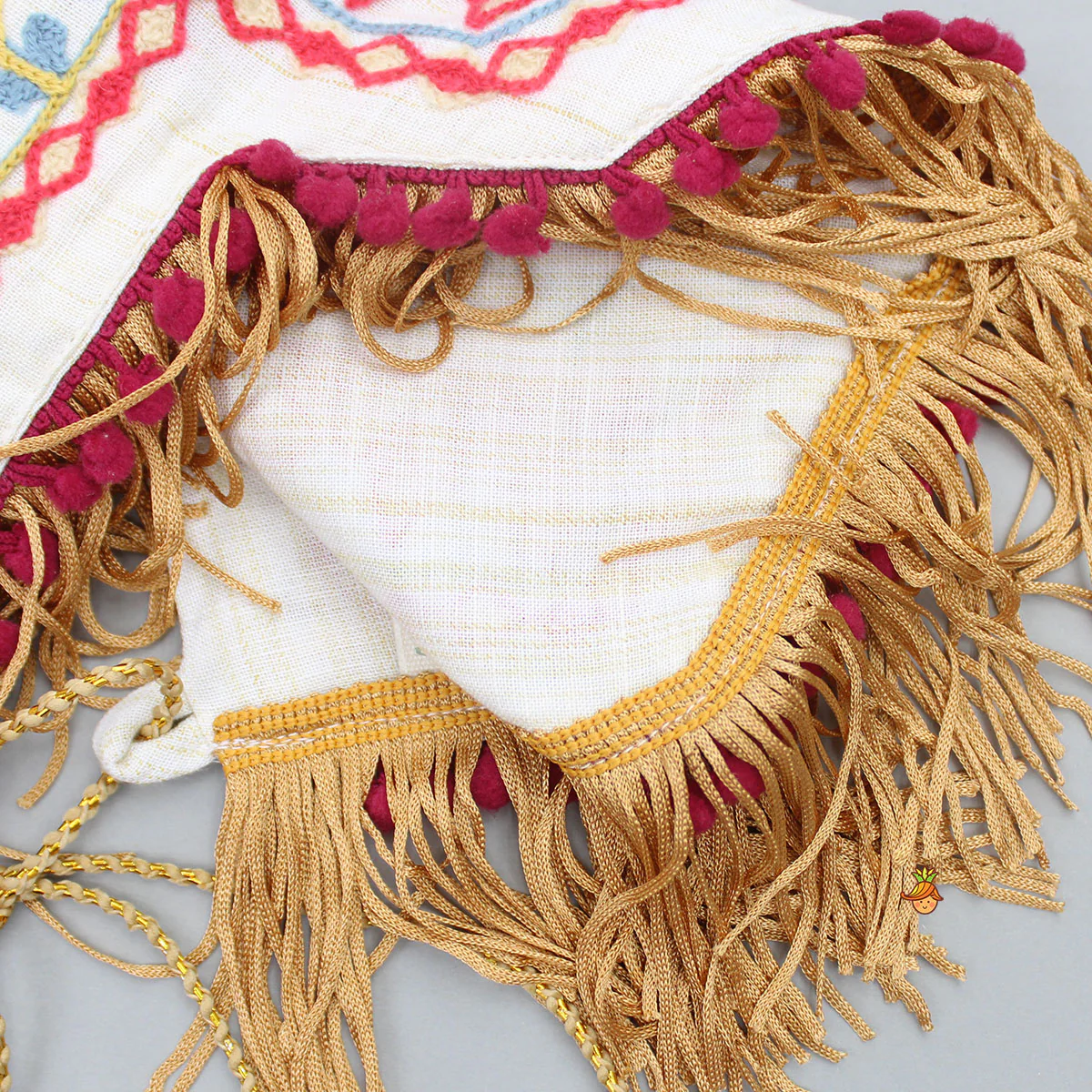 Thread Embroidered Halter Neck Top And Off White Lehenga - Image 5