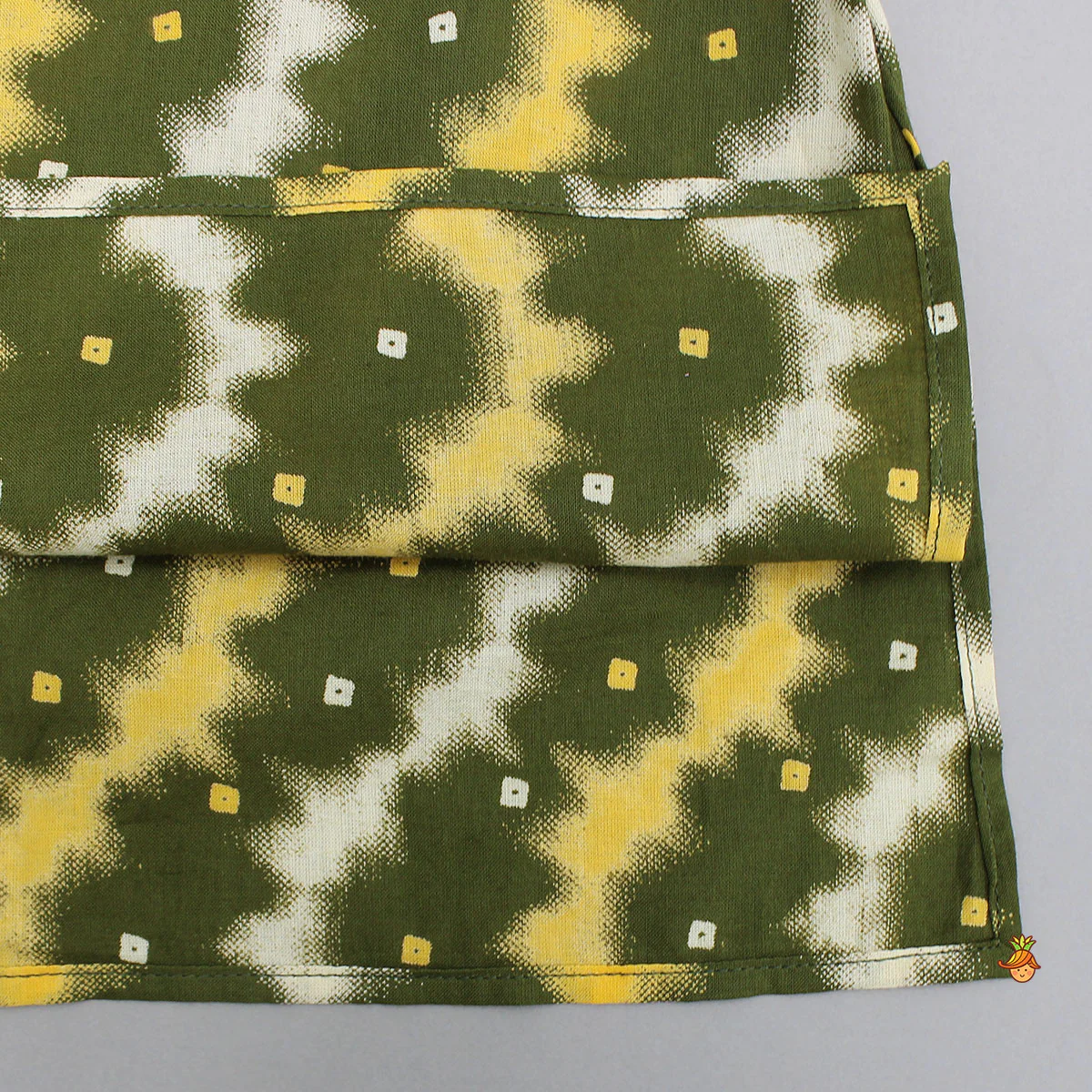 Tie-Dye Effect Printed Kurta With Embroidered Jacket And Churidar - Image 7