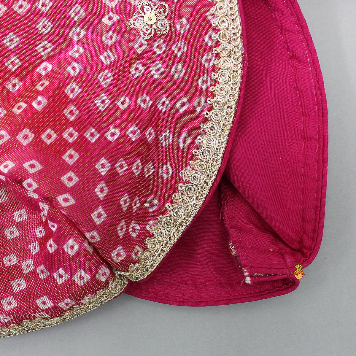 V-Neck Bandhani-Printed Pink Shimmery Top And Lehenga With Sequins Embroidered Matching Dupatta - Image 6