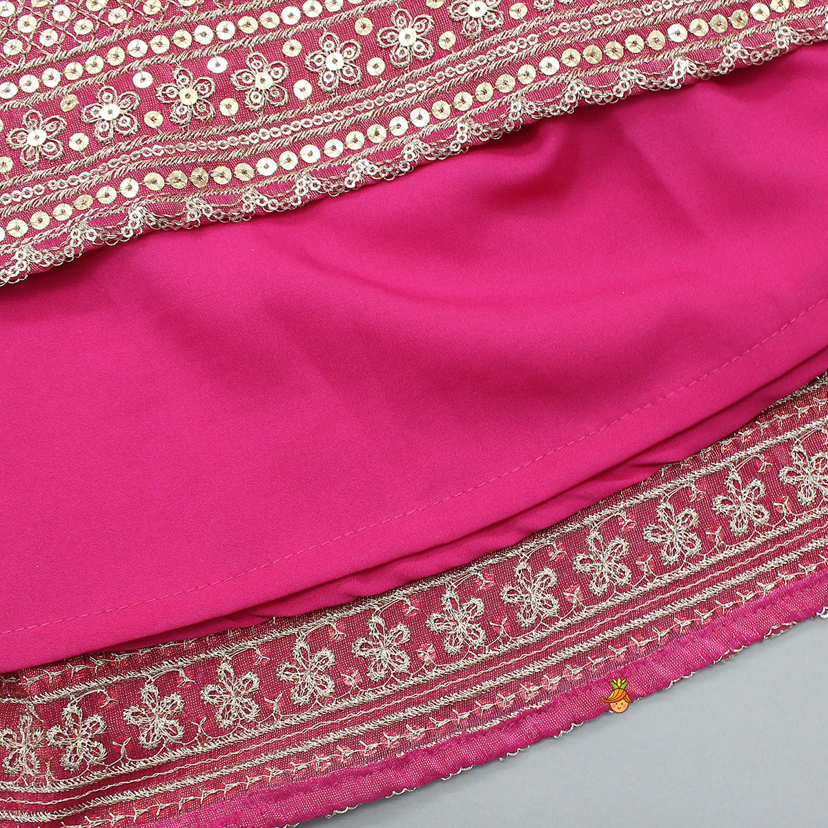 V-Neck Bandhani-Printed Pink Shimmery Top And Lehenga With Sequins Embroidered Matching Dupatta - Image 7