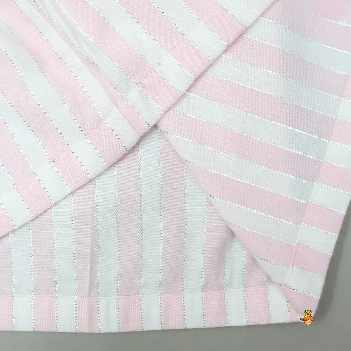 Vertical Striped Sleepwear - Image 5