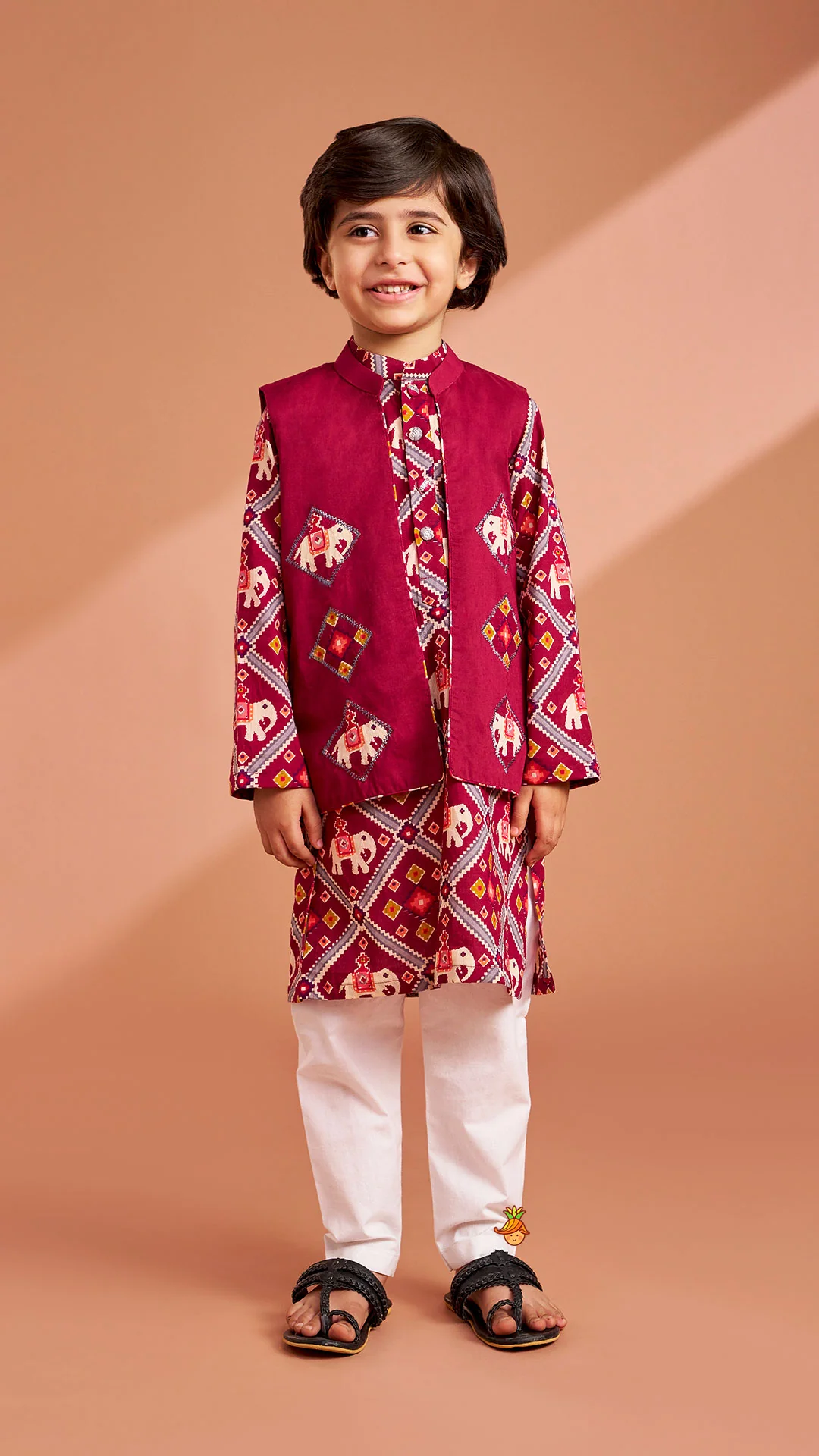 Wine Patola Printed Kurta With Front Open Jacket And Pyjama - Image 2