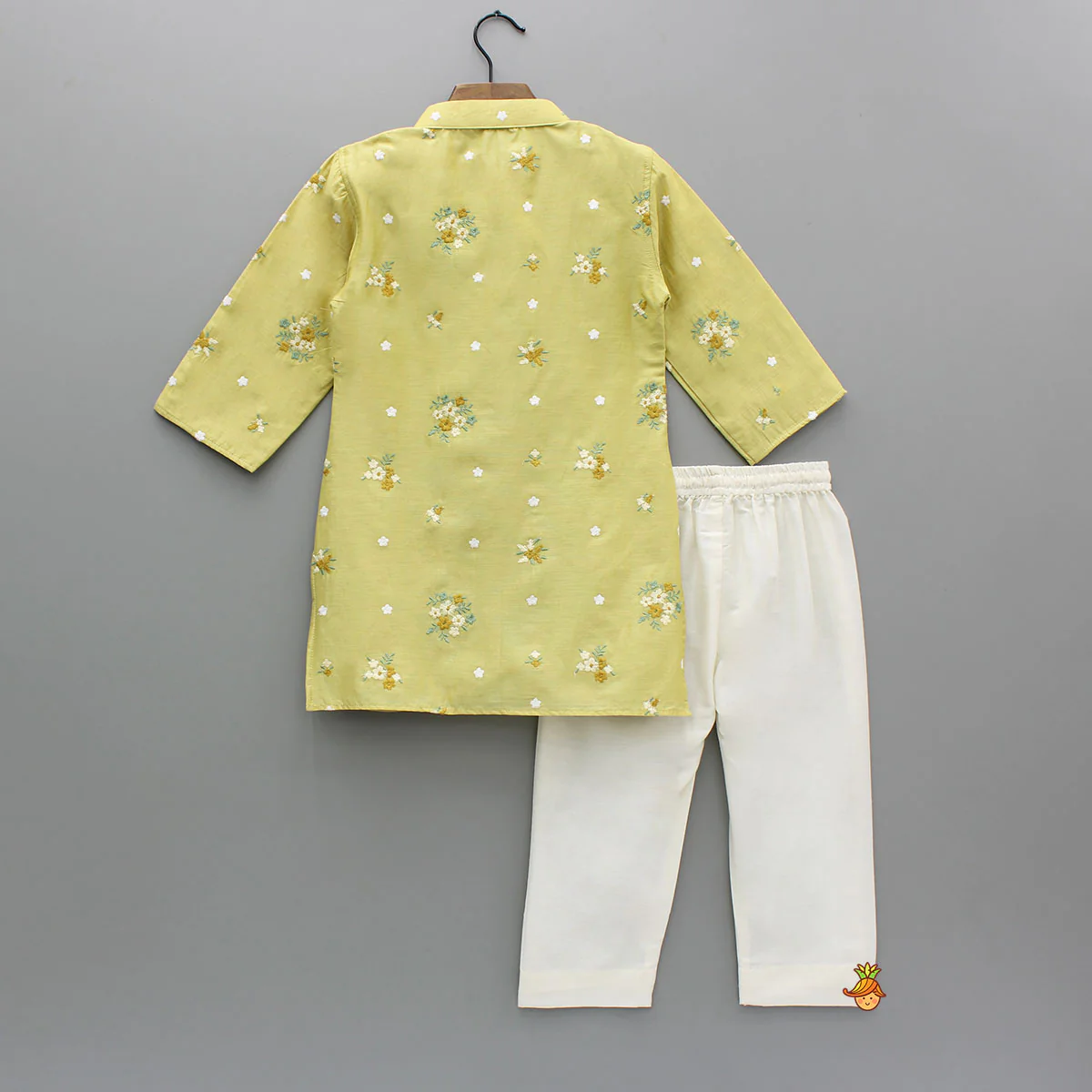 Yellow Floral Embroidered Chanderi Kurta With Pyjama - Image 2