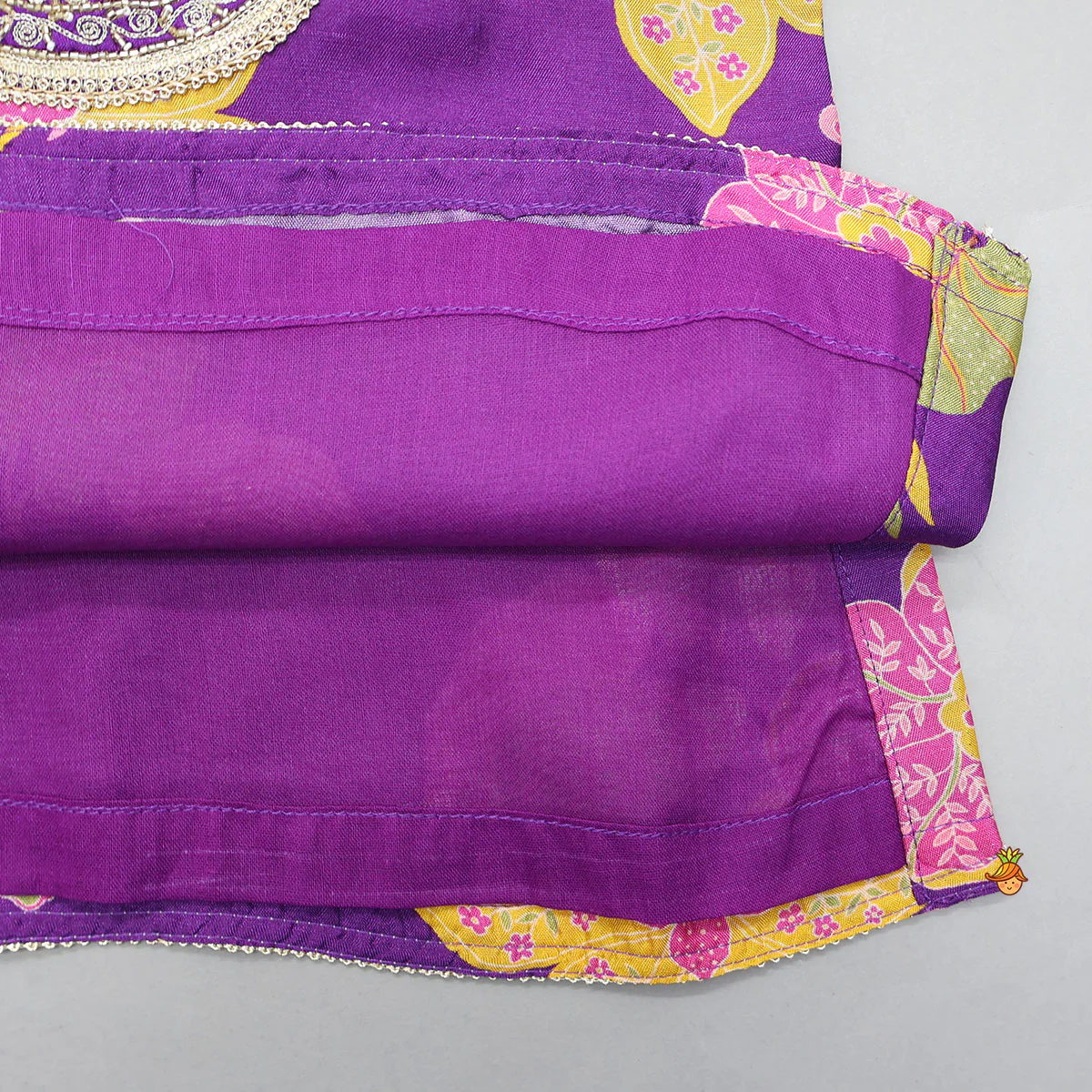Yoke Embroidered Sleeveless Kurti And Striped Palazzo With Net Dupatta - Image 6